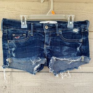 SOLD Vintage Hollister Distressed Shorts Size 1
